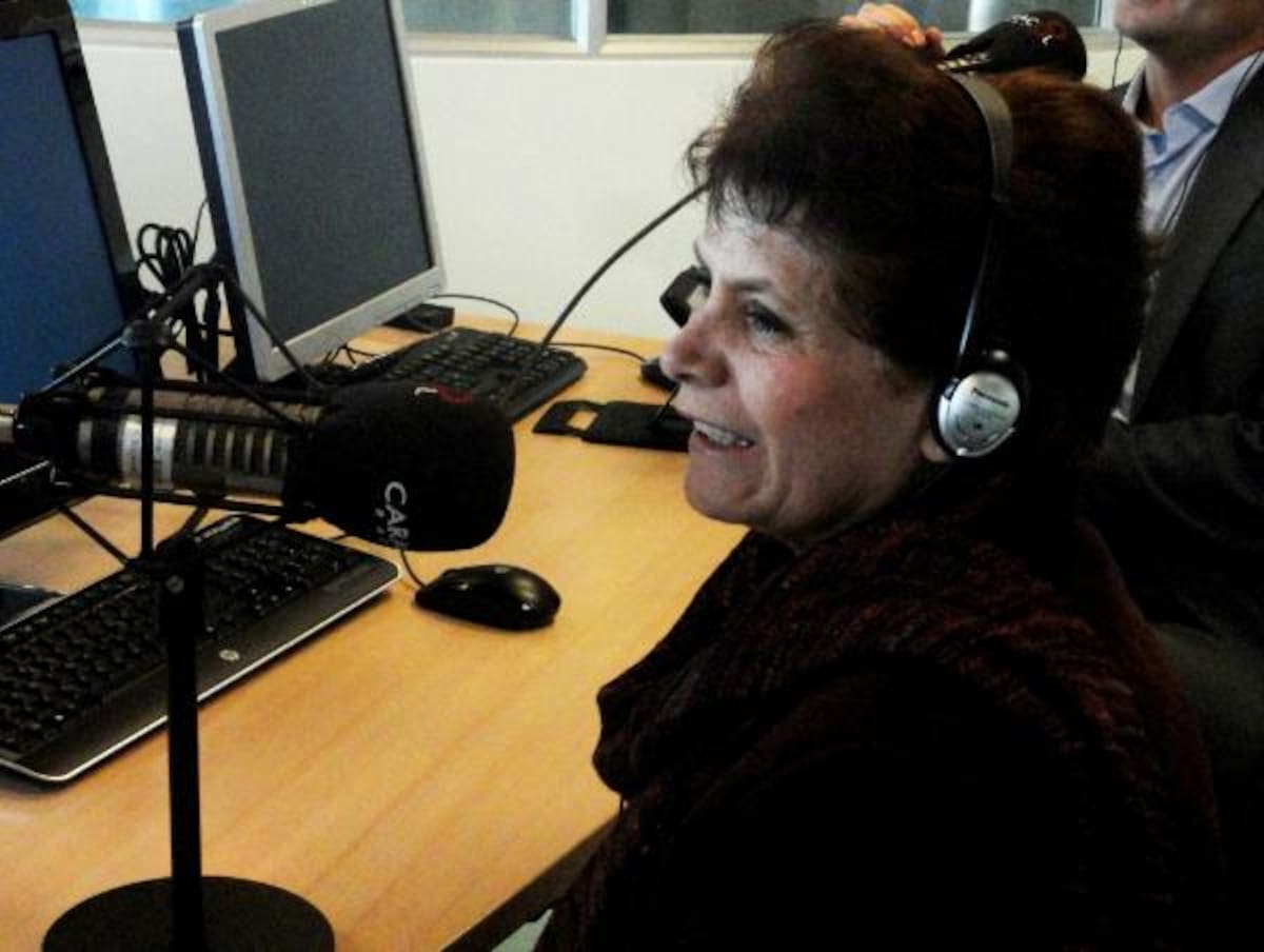 Lucy Hoyos, Especialista en nutrición y autora del libro "Diccionario Naturista"