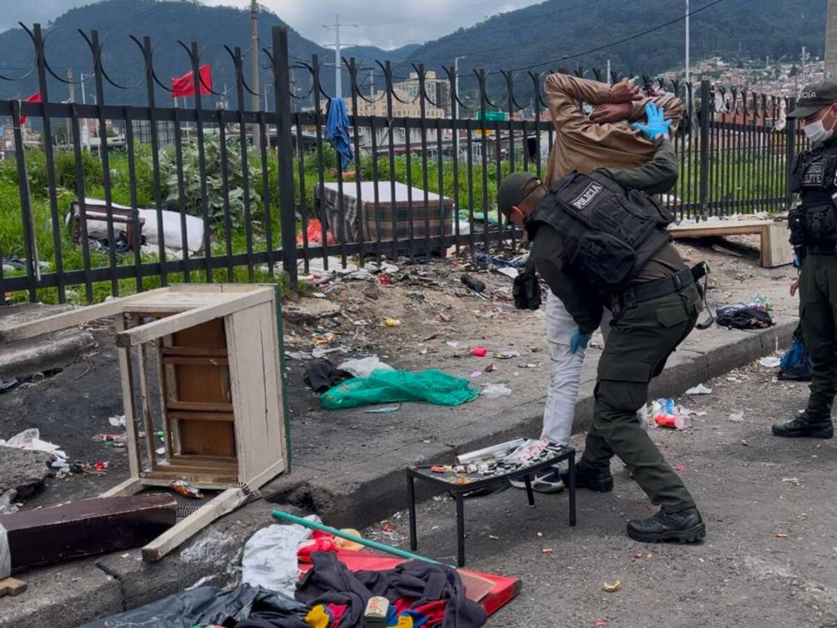 Capturan a mujer que escondía la droga en su ropa interior y la vendía en el barrio San Bernardo