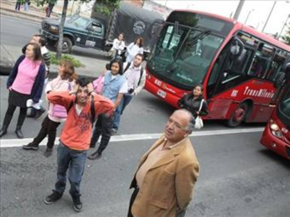 Petro abandonó el Transmilenio en Bogotá: Concejo
