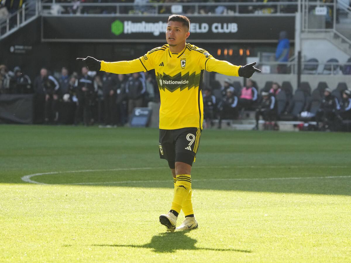 El ‘Cucho’ Hernández y un brillante inicio de temporada: vea su golazo para Columbus Crew