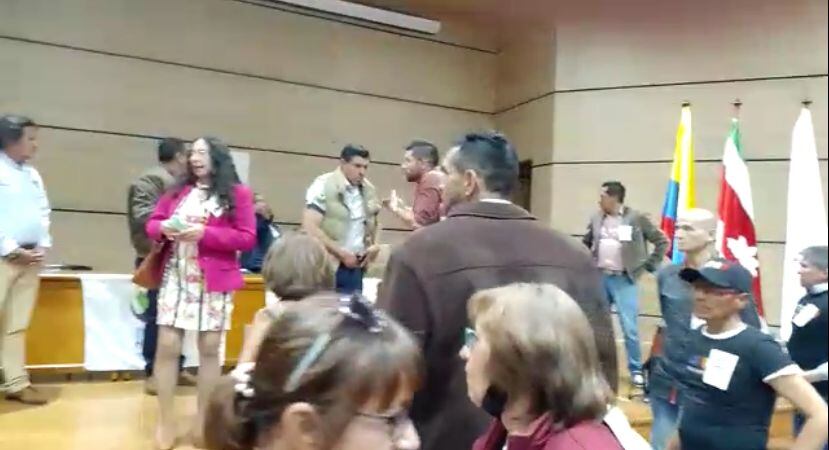 Asamblea Municipal Colombia Humana / Foto: tomada del video.