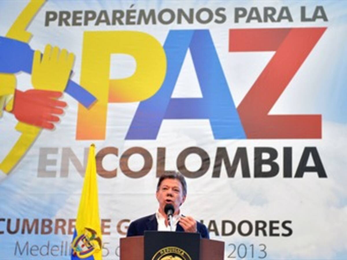 Santos pide “no comprar el discurso fatalista de los que se oponen al proceso de paz”