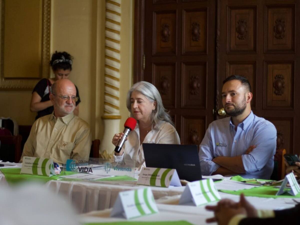 Recursos para estudios y diseños de acueducto multiveredal, anunció Minvivienda en Caldas
