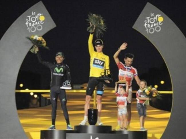 Nairo Quintana en el podio de la edición centenaria del Tour de Francia