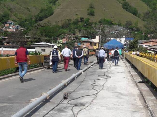 Desde hoy volverán a transitar vehiculos livianos por el Puente de Irra