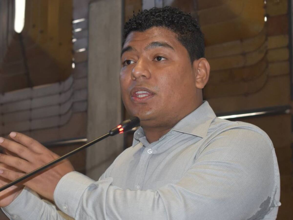 Una tutela le devolvió el escolta a Luis Peláez, Diputado de Antioquia