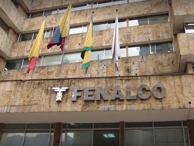 Fenalco prevé un aumento del 30% en el comercio en Bogotá por la final del FPC
