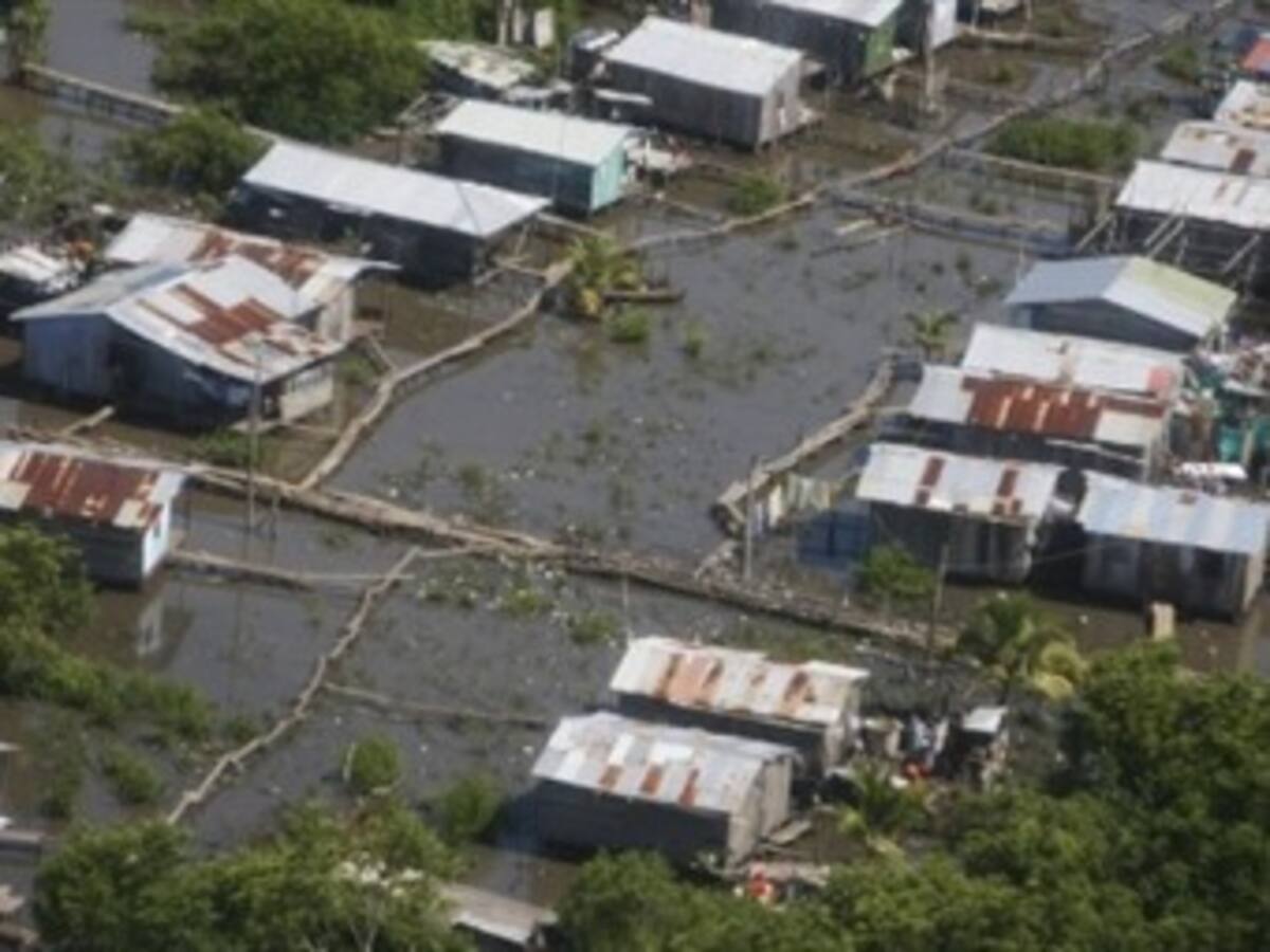 Gobierno dispone 24 mil millones para recuperar viviendas afectadas por el invierno en Antioquia