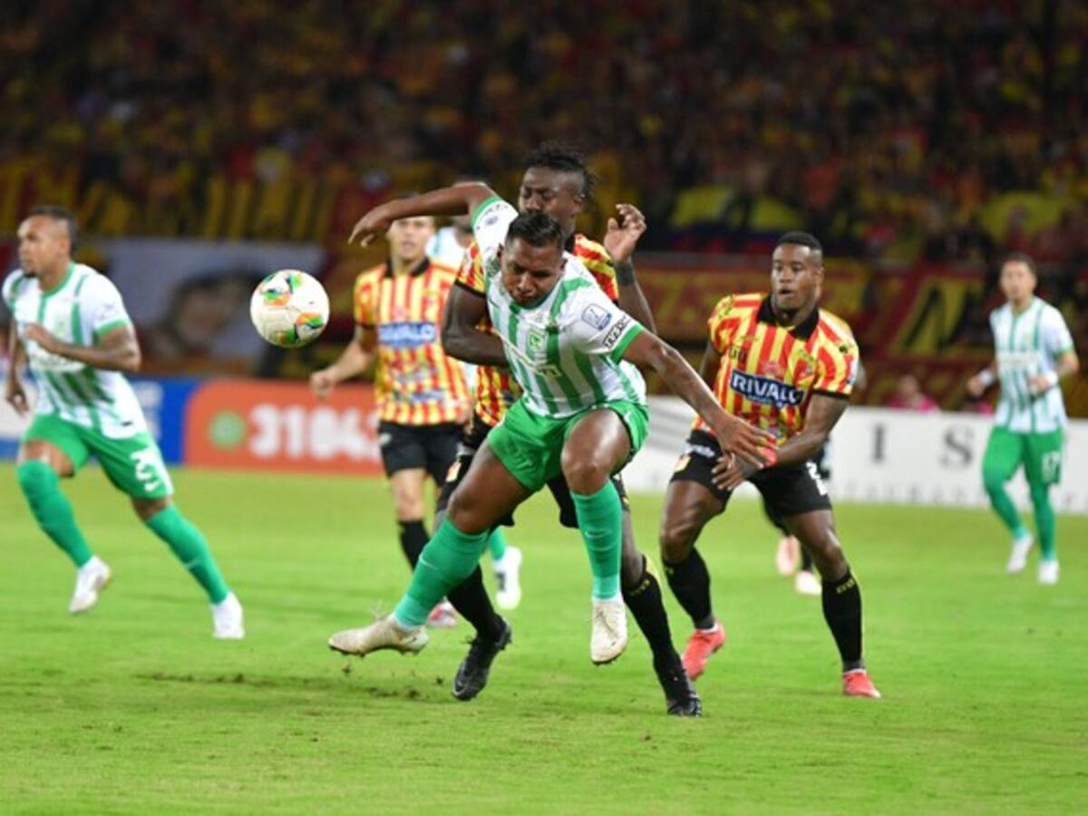 Pereira vence a Atlético Nacional en el Hernán Ramírez: cuatro expulsados, goles y más
