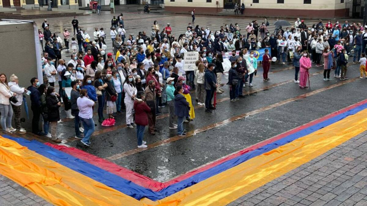 Plantón contra la Corte Constitucional y la despenalización del aborto