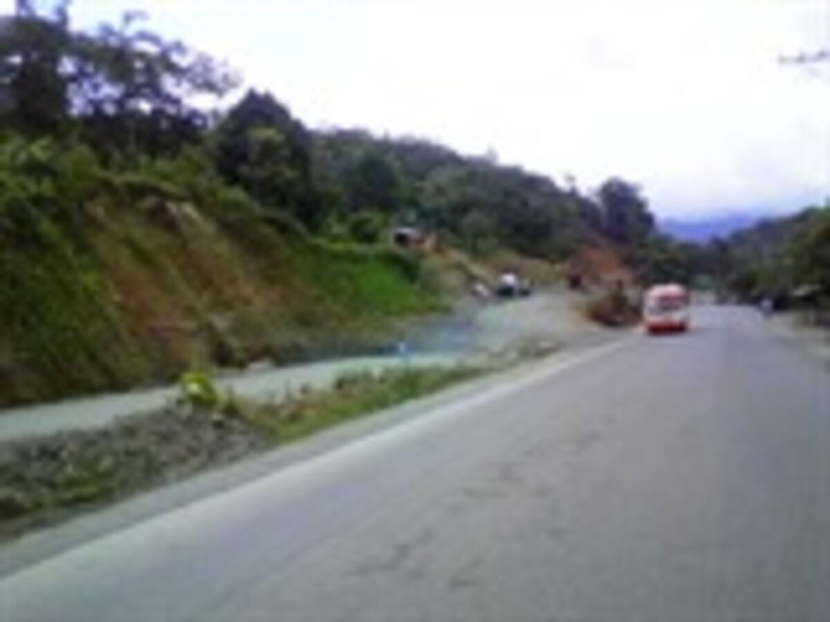 La vía Buga – Buenaventura está en obra negra