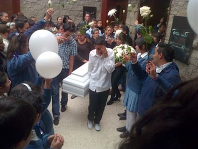 En el sur de Bogotá le dieron el último adiós a niño atropellado por una buseta