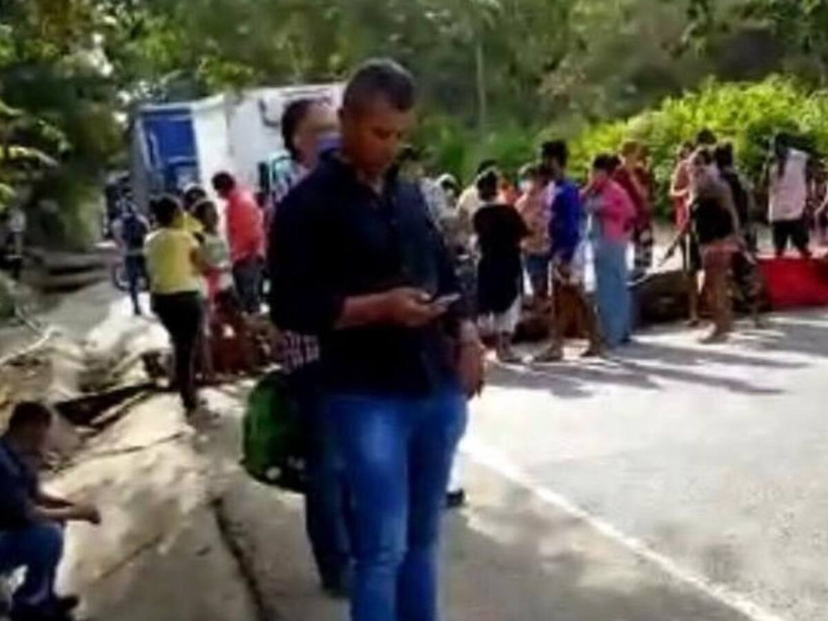 Venezolanos bloquean la entrada al Parque Tayrona para exigir alimentos