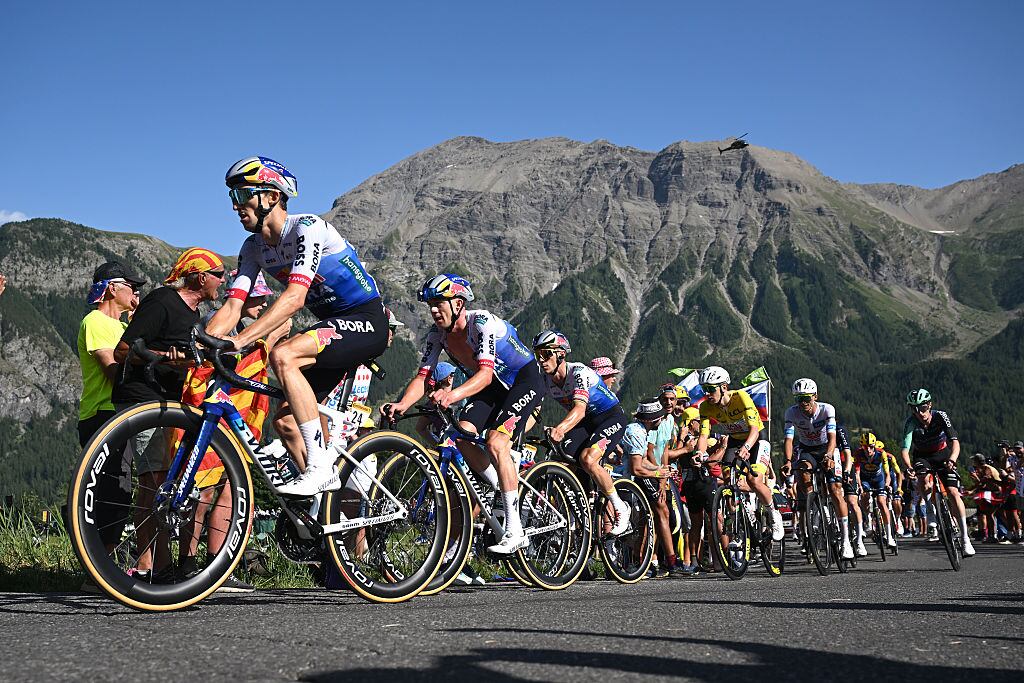 Etapa 19 del Tour de Francia, día de montaña hasta el Alpe d’Huez. (Photo by Dario Belingheri/Getty Images)