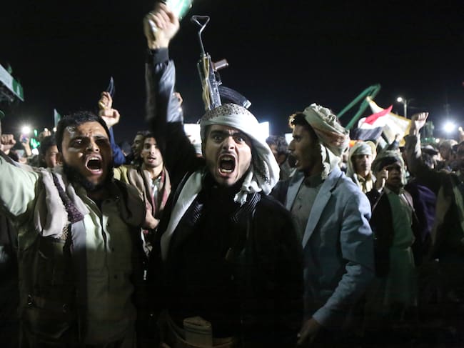 Seguidores hutíes celebran retoma de Mocha el 11 de septiembre de 2026 en Sana'a, Yemen. Getty Images