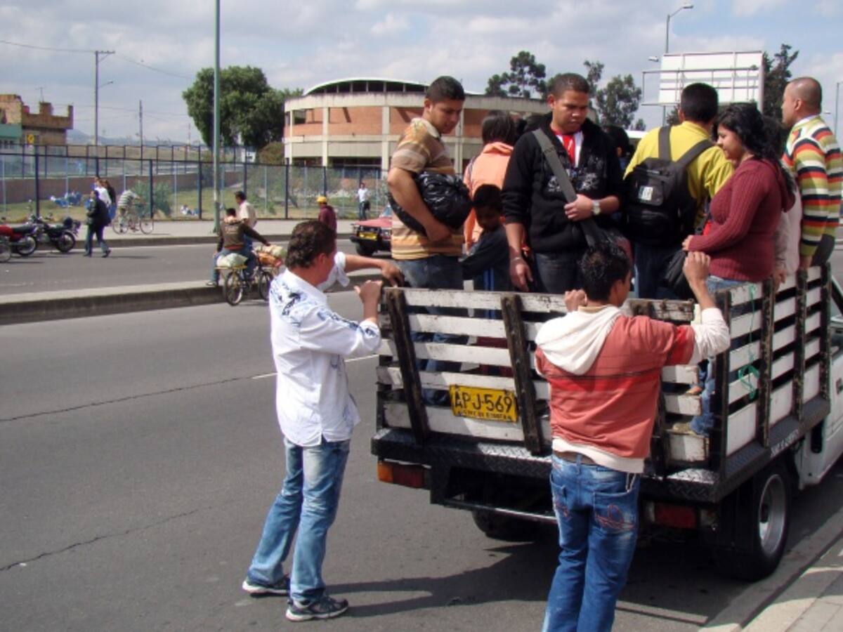 En Soacha usuarios pagan millonarios recursos por buses alimentadores que no operan