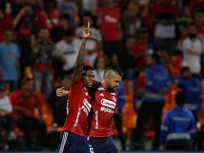 Jordy Monroy celebra su gol ante El Nacional. EFE/Luis Eduardo Noriega A.