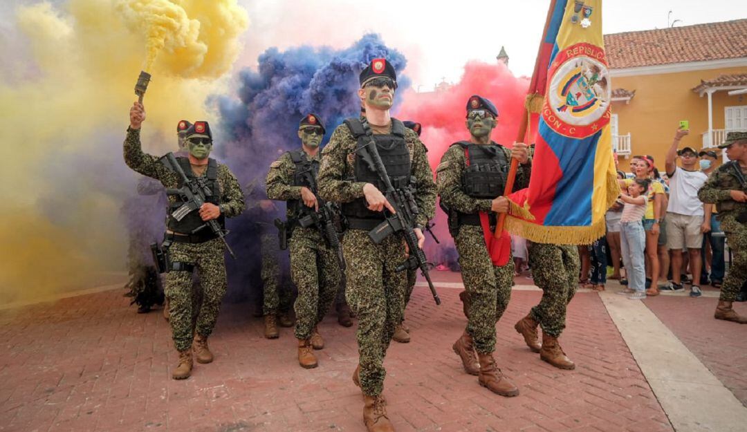 Unos 1.600 estudiantes de 32 bandas de paz de las instituciones educativas conmemoraron esta fecha