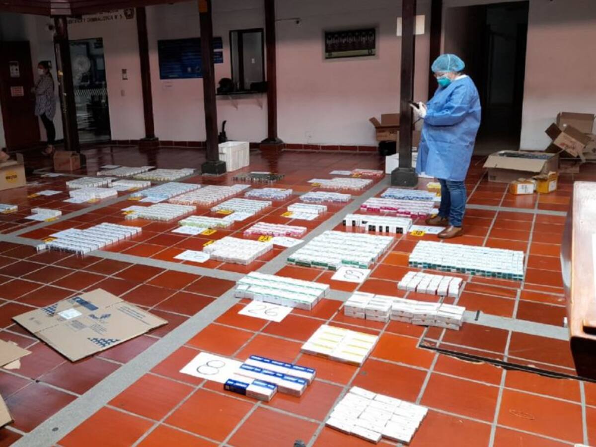Con cemento y cal, red adulteraba suplementos en Bogotá y Santander