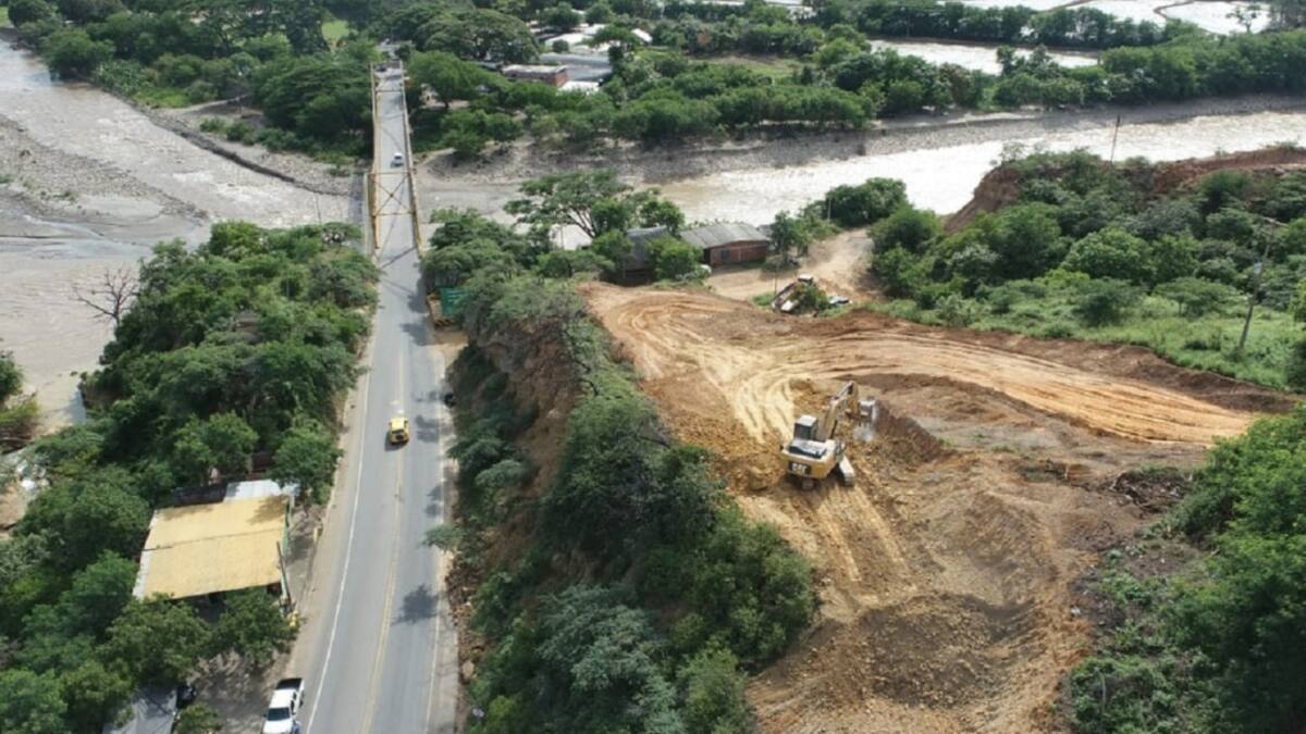 Inician obras para construcción de nuevo puente sobre el río Zulia