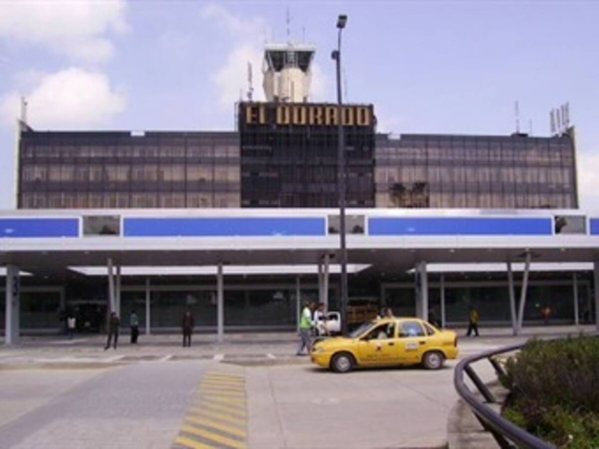 Diez millones de dólares costaron los radares de la Aerocivil que no funcionaron bien: Contraloría