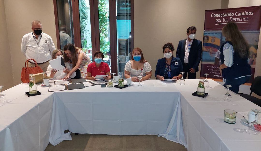 La mesa está conformada por los tres integrantes del Ministerio Público: Procuraduría, Defensoría del Pueblo y Personería