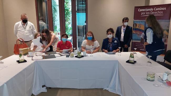 La mesa está conformada por los tres integrantes del Ministerio Público: Procuraduría, Defensoría del Pueblo y Personería