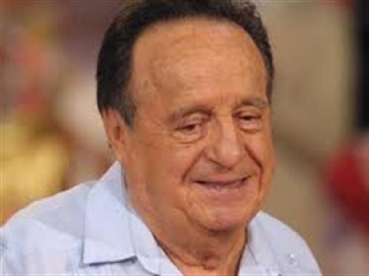 "Hackean" la cuenta de Twitter del comediante Chespirito