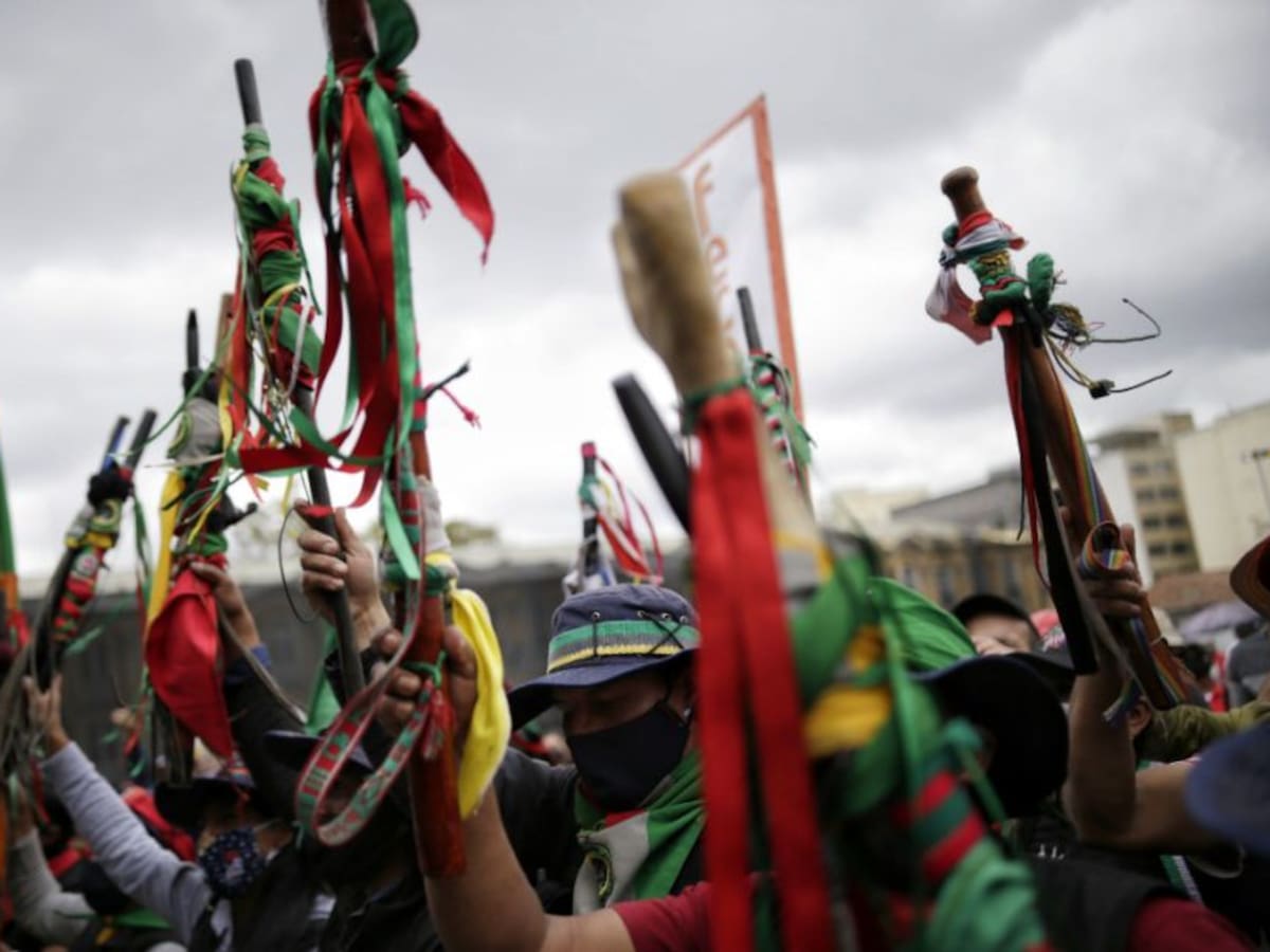 Petro defiende a la Guardia Indígena tras toma de la Plaza de Bolívar