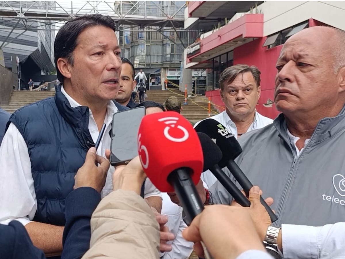 Registrador Nacional recorre el Eje Cafetero brindando facilidades en atención a damnificados
