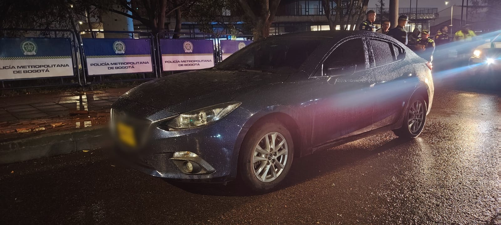 Violento robo en Teusaquillo: ladrones robaron un vehículo, pero la Policía lo recuperó