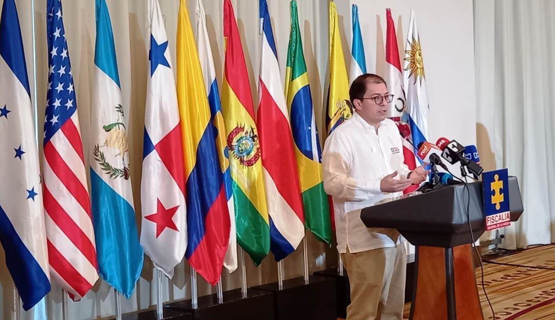 La entidad también acusará al general José Javier Pérez por un contrato de obras civiles en Satena