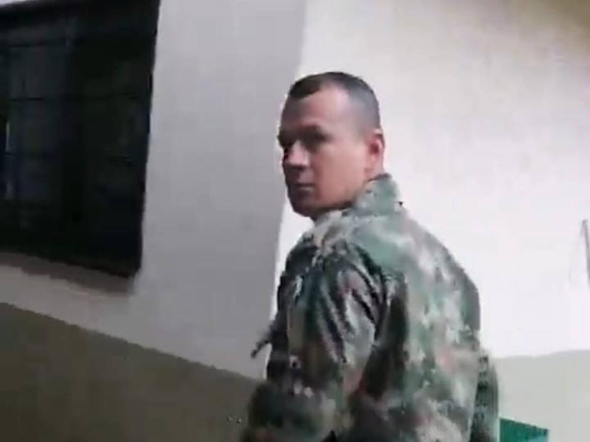 Justicia Militar abrió investigación a sargento que agredió a mujer soldado