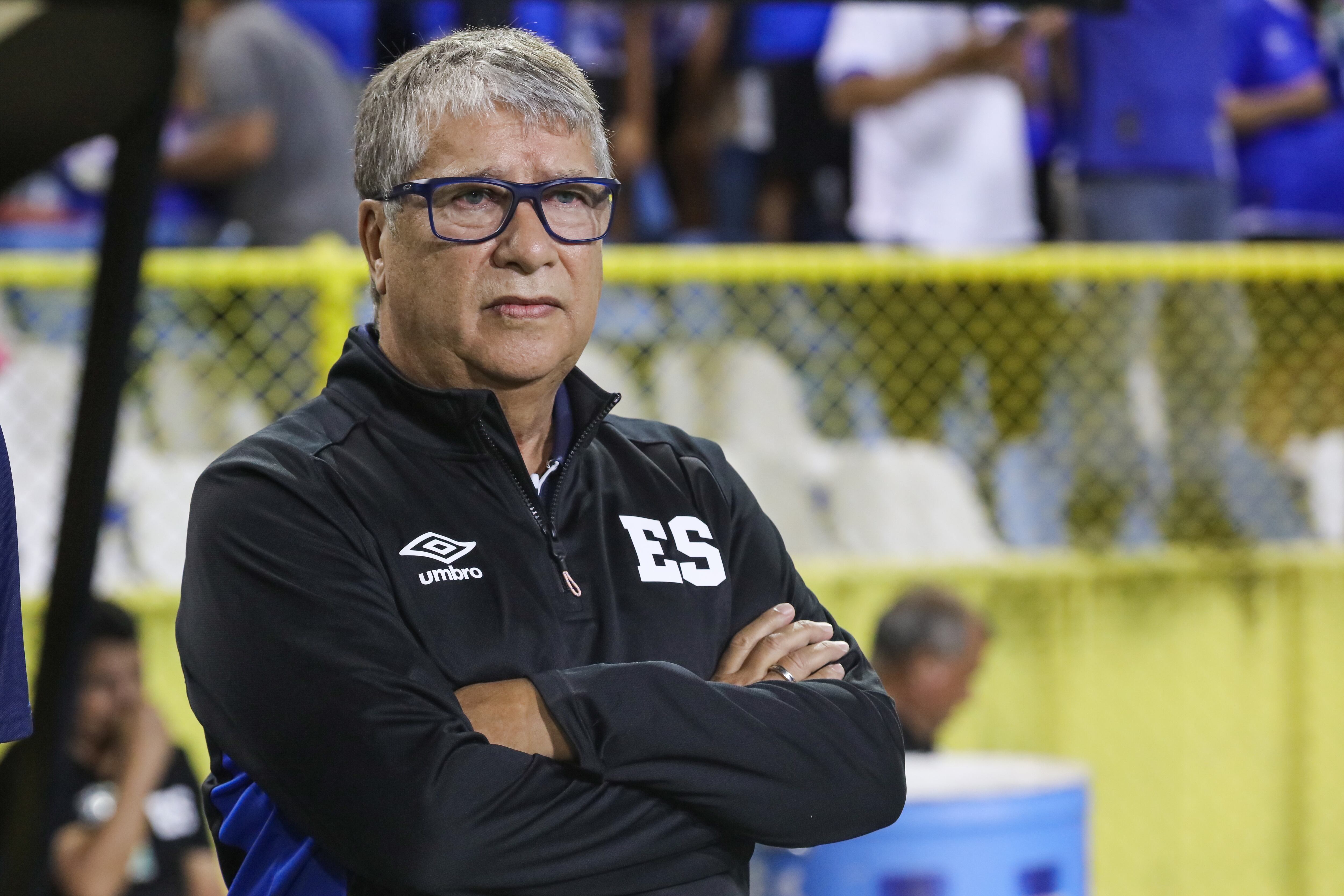 Hernán Darío 'Bolillo' Gómez, DT de El Salvador. (Photo by APHOTOGRAFIA/Getty Images)