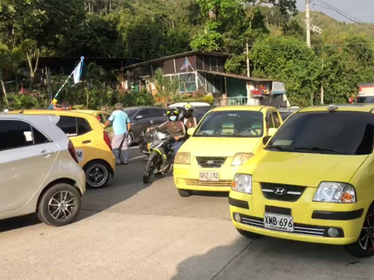 VIDEO: Otra vez hay bloqueos en la autopista
