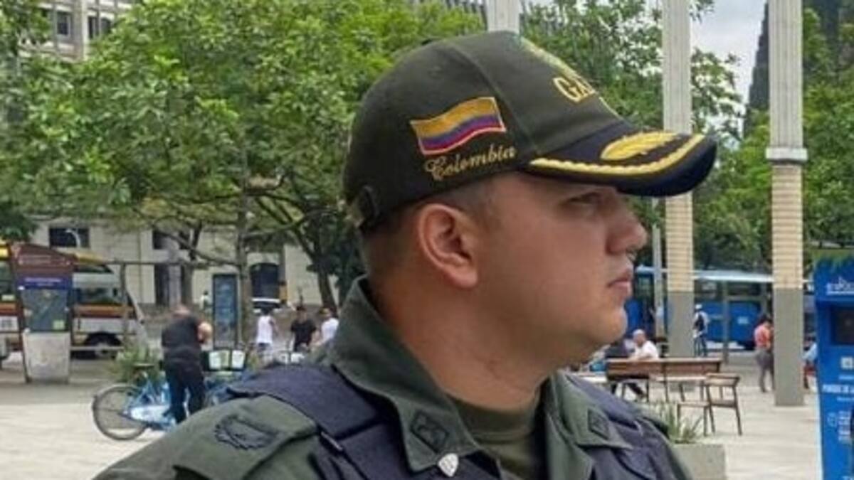 Vocación heredada: El amor por la Policía y el sacrificio familiar de un hombre en servicio