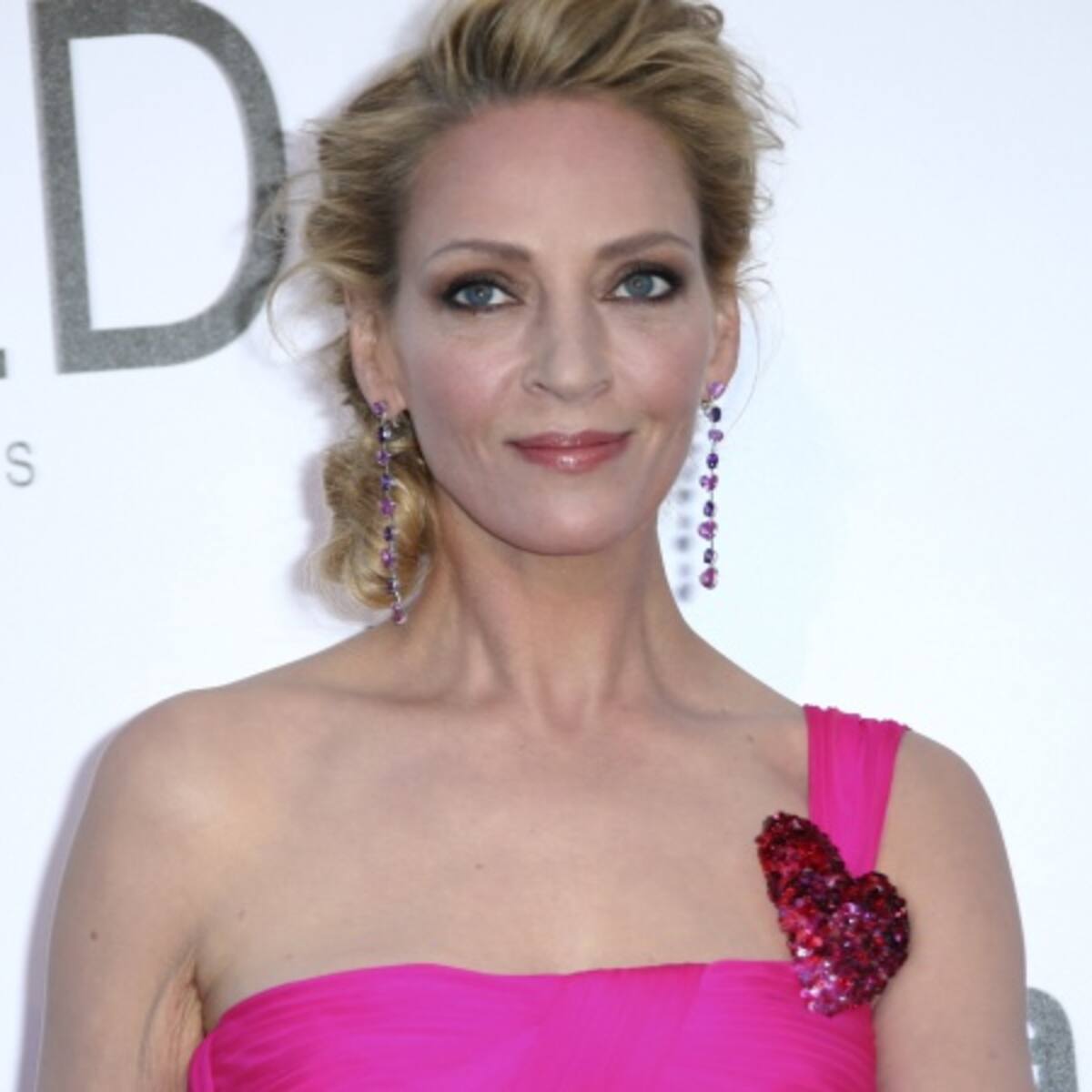 Uma Thurman sufre una fractura múltiple al caerse de un caballo