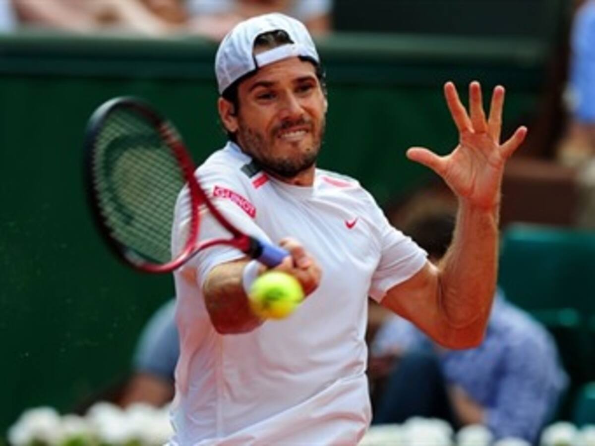 Haas vence a Federer y se queda con el título de Halle