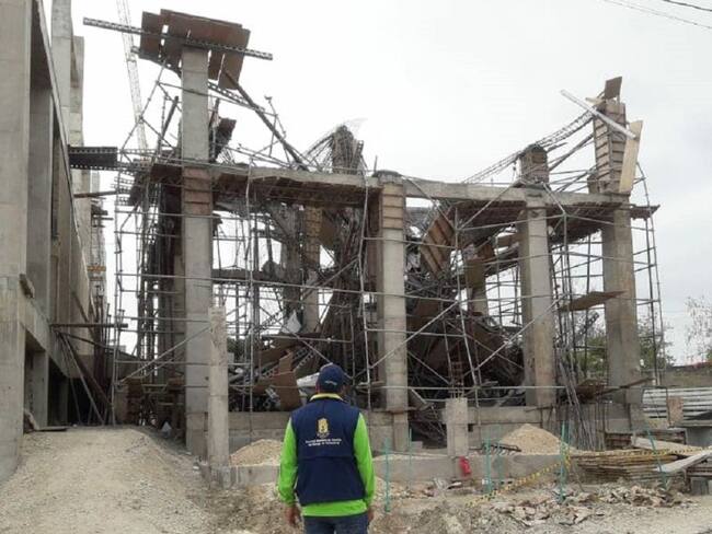 Los constructores del Centro Comercial Gran Manzana aseguraron que el accidente se presentó en una zona que no hace parte de la estructura general