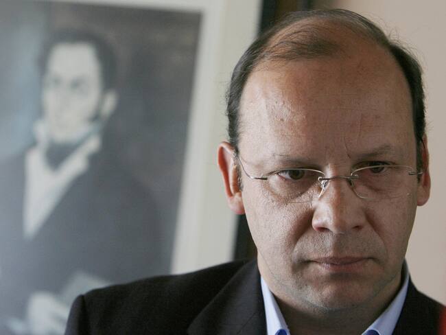 BOG01. BOGOTÁ (COLOMBIA), 20/03/2025.- Fotografía de archivo del 25 de septiembre de 2008 del director ejecutivo de la Federación Nacional de Vivienda Popular (FENAVIP), Germán Ávila, en Bogotá (Colombia). El presidente colombiano, Gustavo Petro, designará al economista Germán Ávila Plazas, gerente del Grupo Bicentenario, como nuevo ministro de Hacienda en reemplazo de Diego Guevara, quien dejó el cargo el martes. EFE/Guillermo Legaria /ARCHIVO