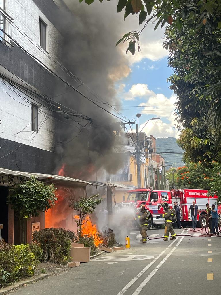 Incendio Envigado-foto bomberos