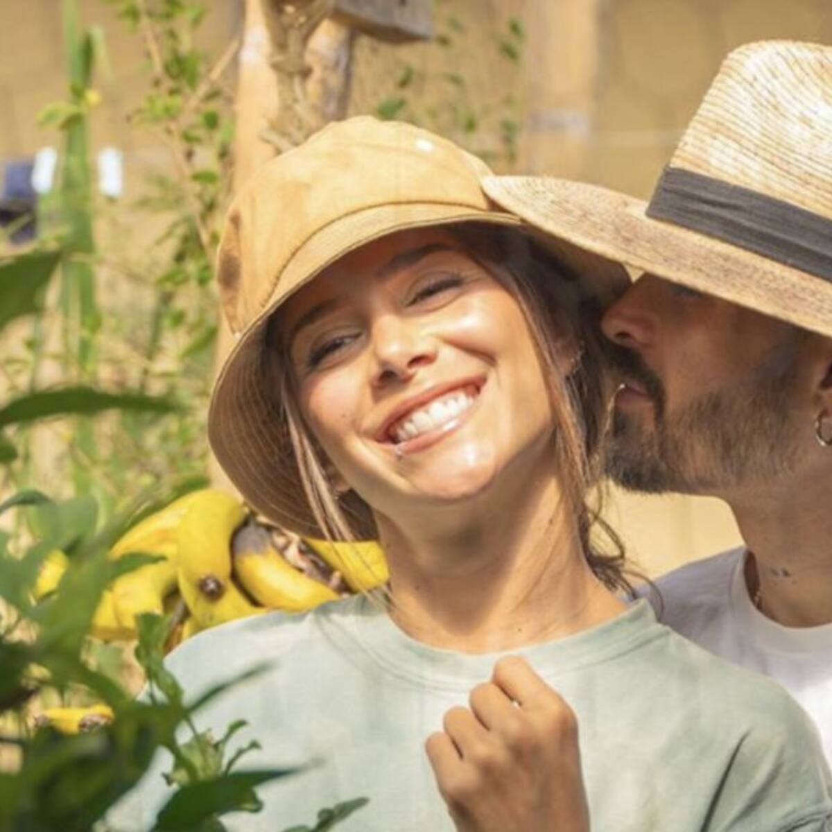 Los mensajes que habrían revelado el sexo y nombre del hijo de Greeicy
