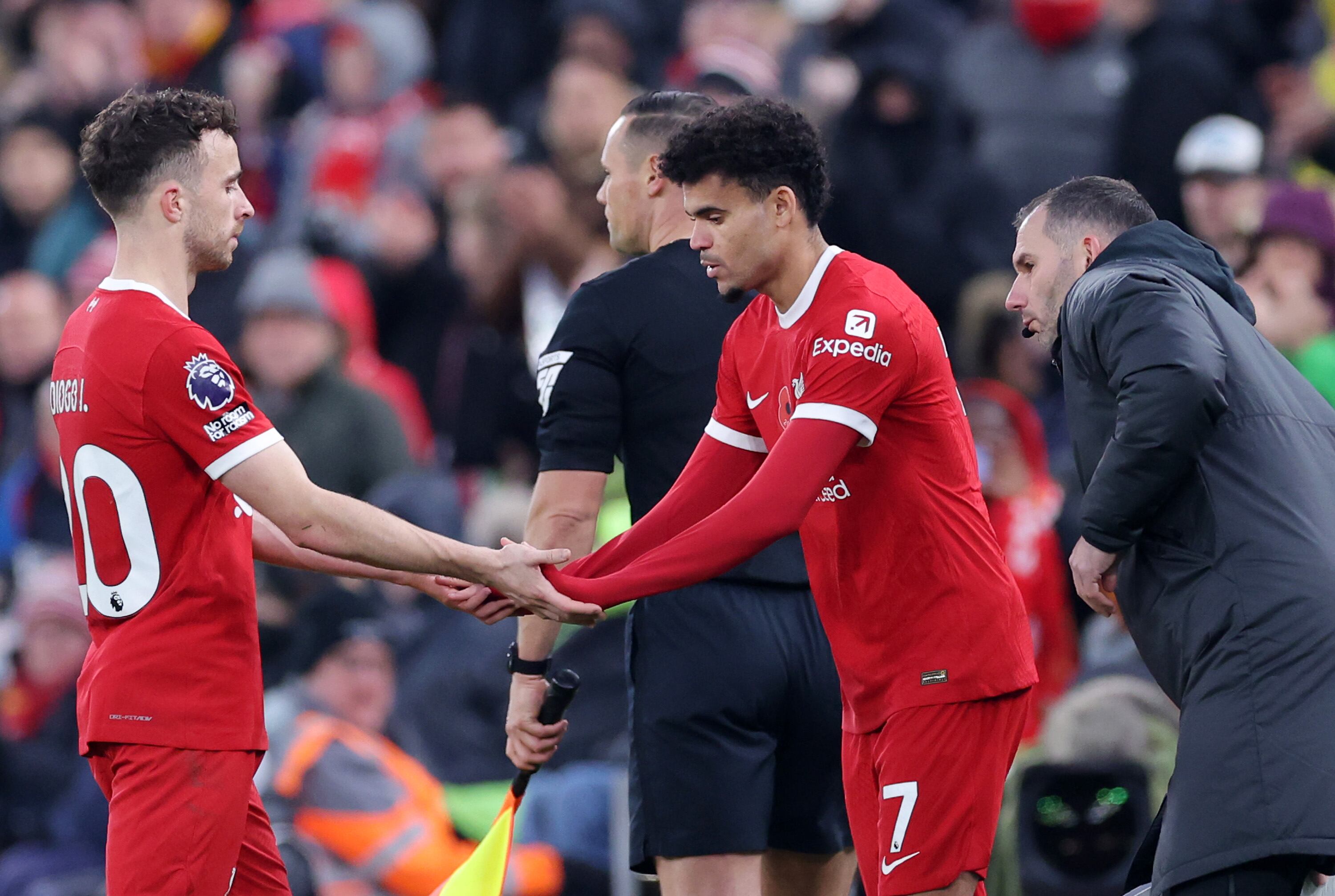 Luis Díaz entra por Diogo Jota en el triunfo de Liverpool ante Brenford | Foto: Alex Livesey/Getty Images