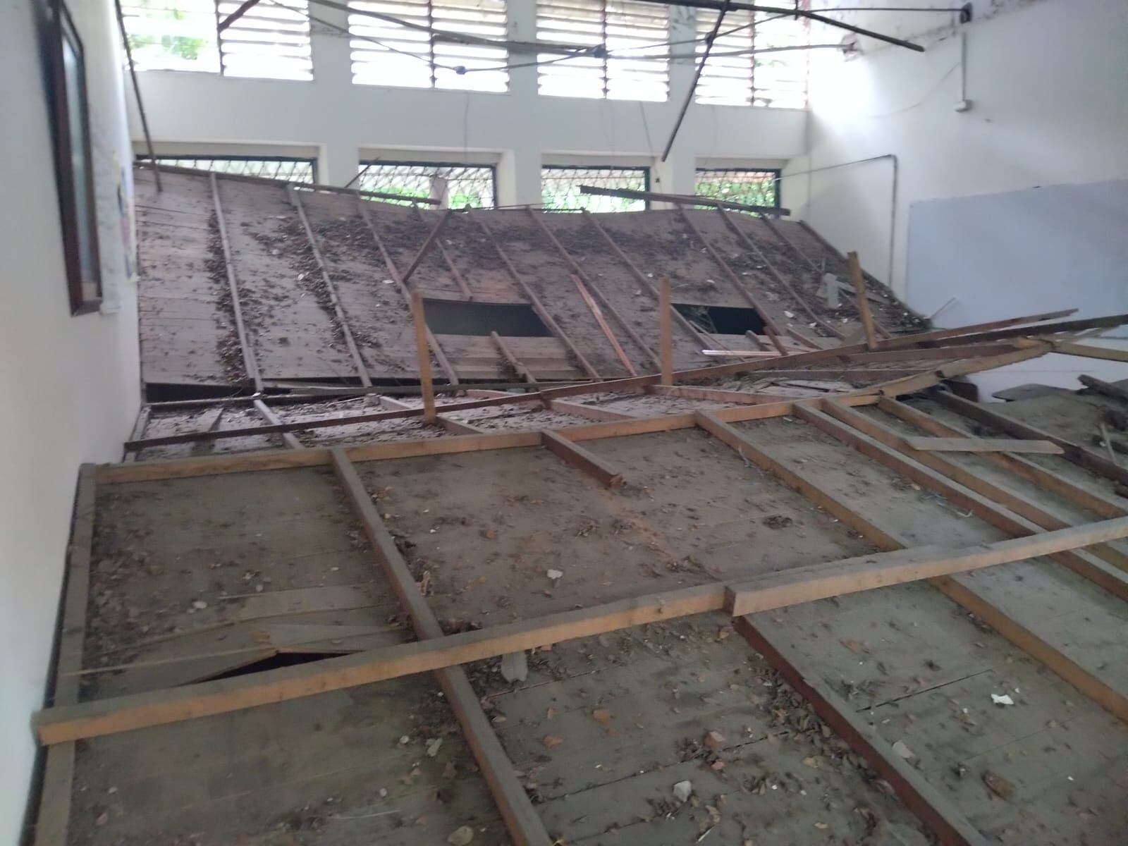 Clases se dictaran en otras sedes.