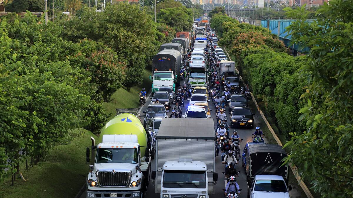 Pico y placa en Medellín y el Valle de Aburrá: puntos negativos y positivos según la IA