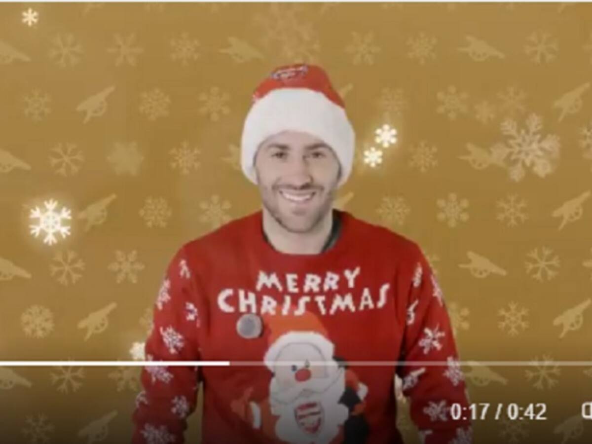 David Ospina celebra la llegada de la navidad junto a la plantilla del Arsenal