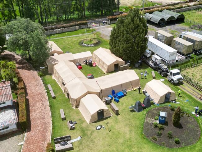 Gobierno envía hospital de campaña para El Plateado