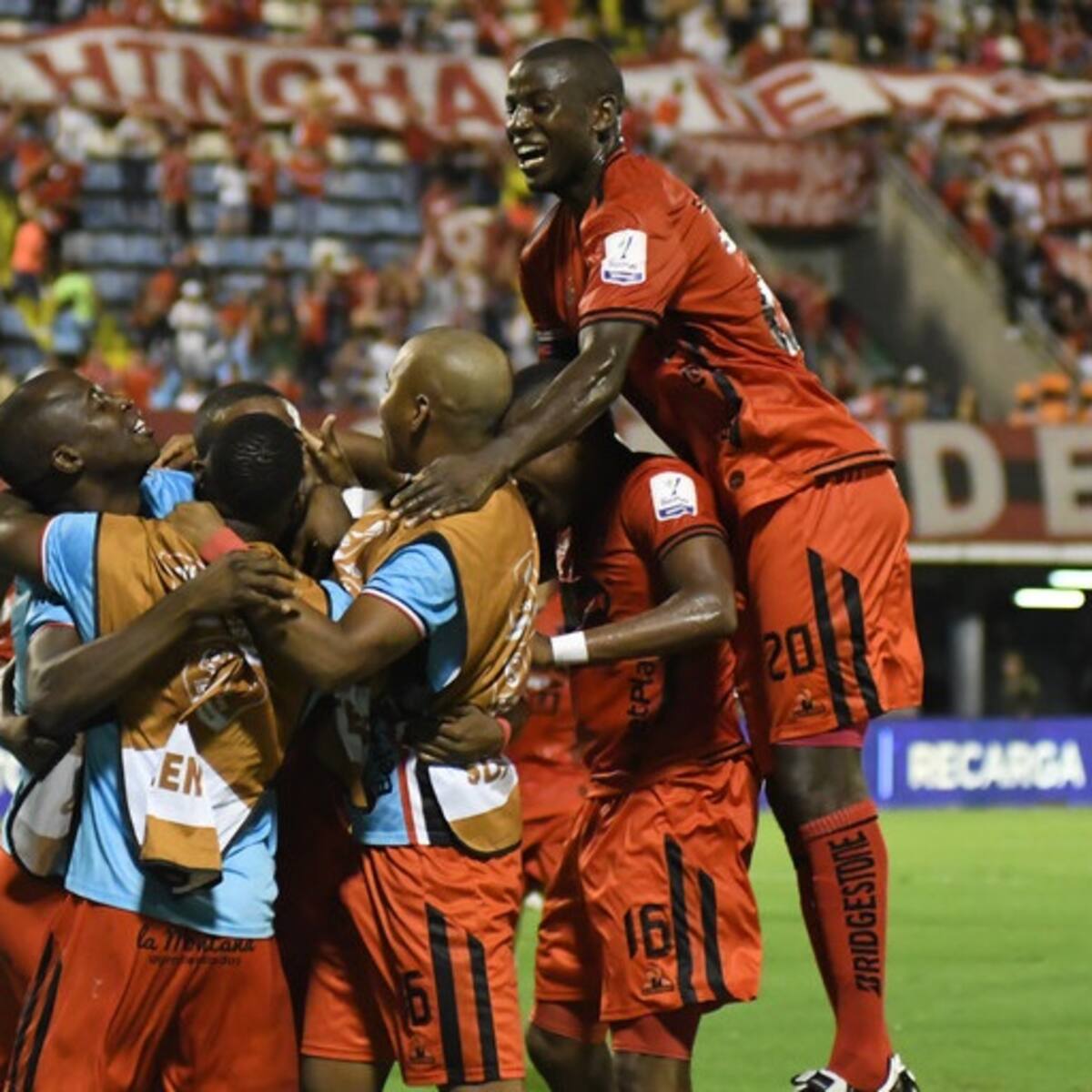 América de Cali y un segundo refuerzo desde el extranjero