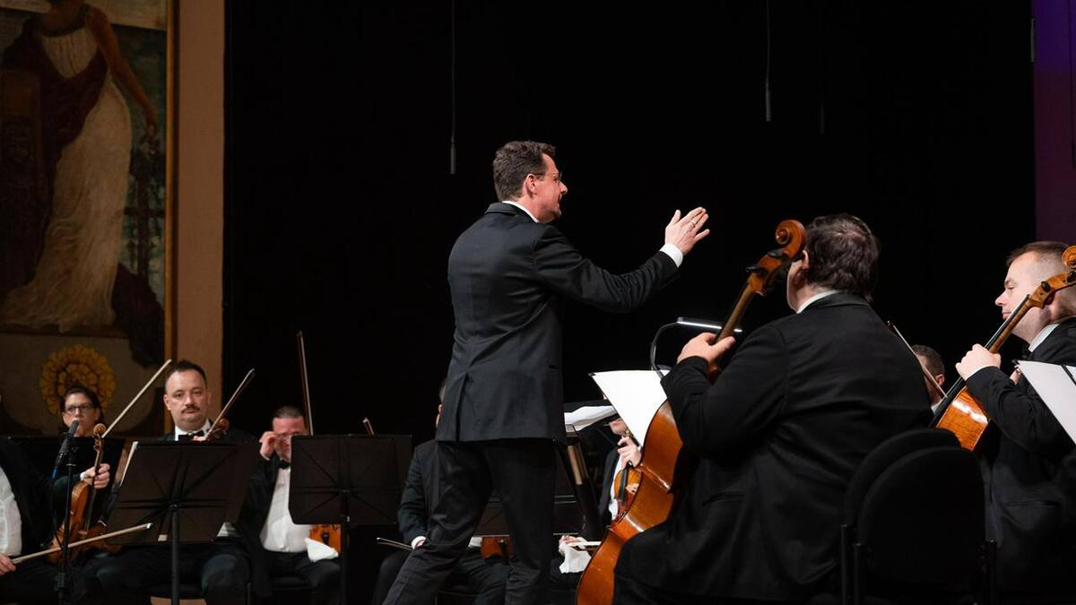 Teatro Adolfo Mejía abrió agenda cultural 2026 con el Cartagena Festival de Música
