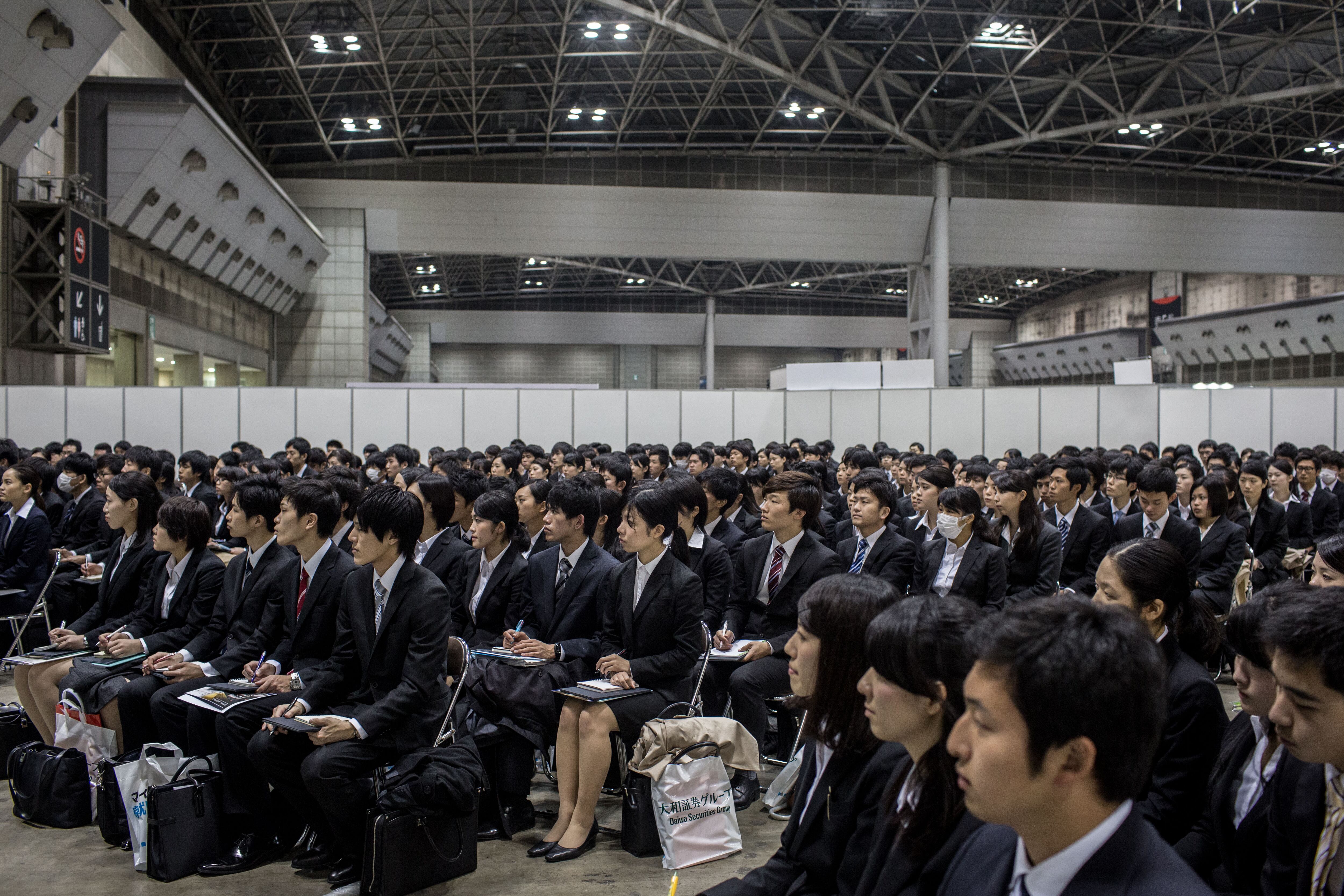Feria de empleo para jóvenes en Japón.
(Foto: Chris McGrath/Getty Images)